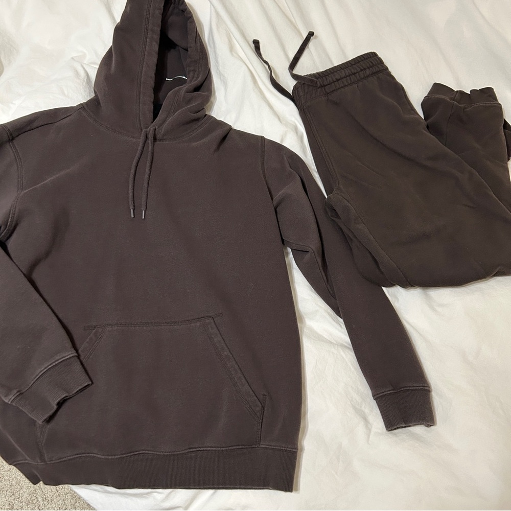 h&m brown hoodie
